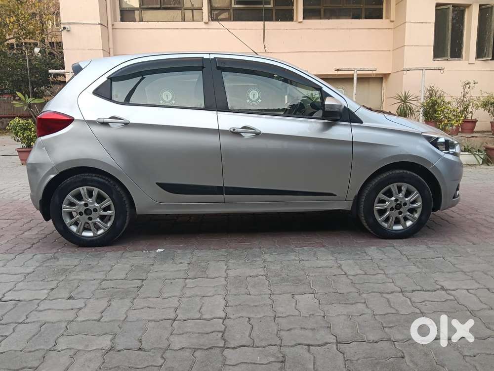 Tata Tiago 1.05 Revotorq Xz, 2016, Petrol