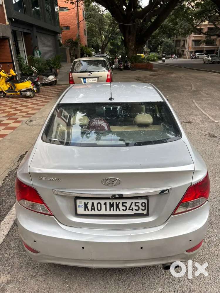 Hyundai Verna 2013 Diesel 90000 Km Driven