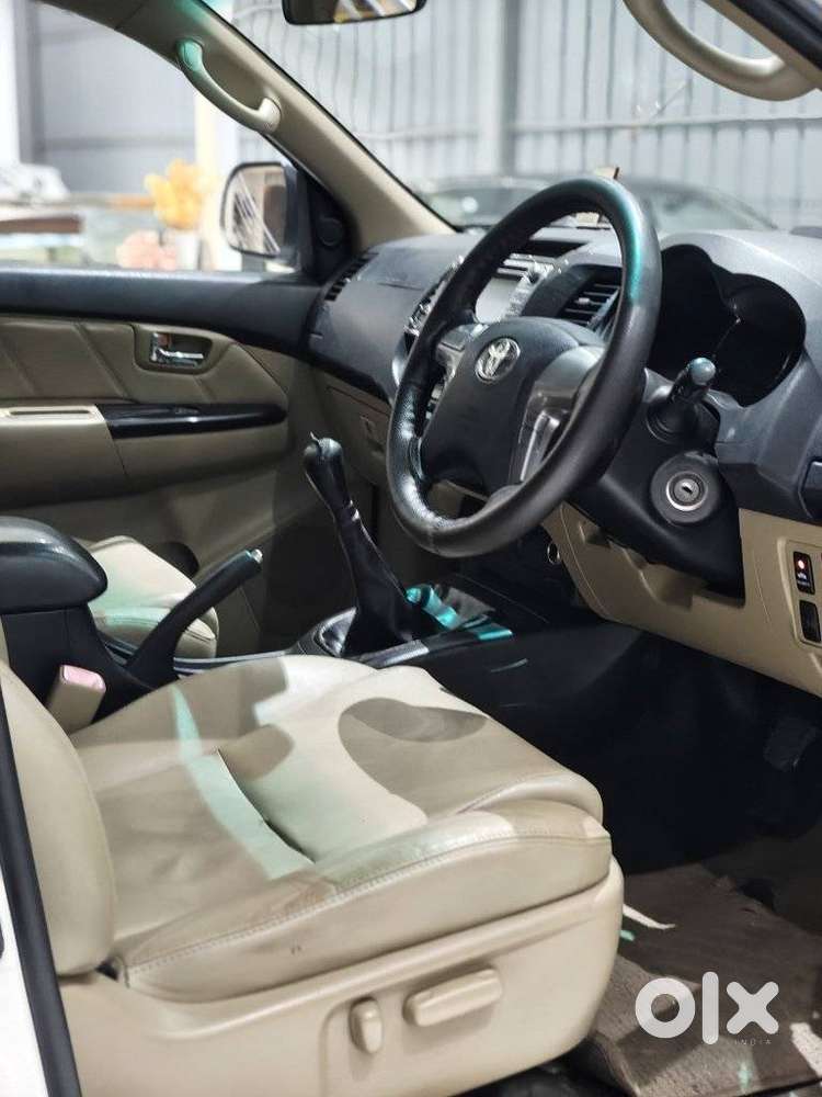 Toyota Fortuner 3.0 4x2 Mt, 2015, Diesel