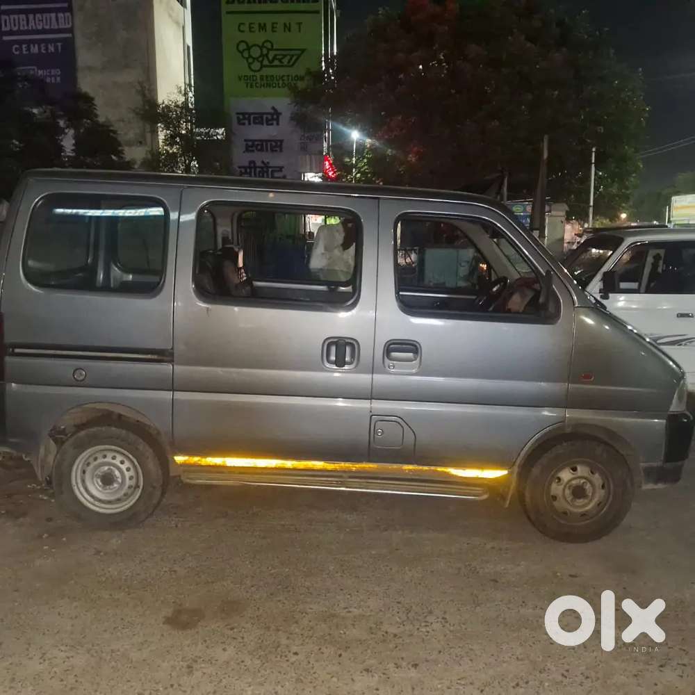 Maruti Suzuki Eeco Smiles 2025