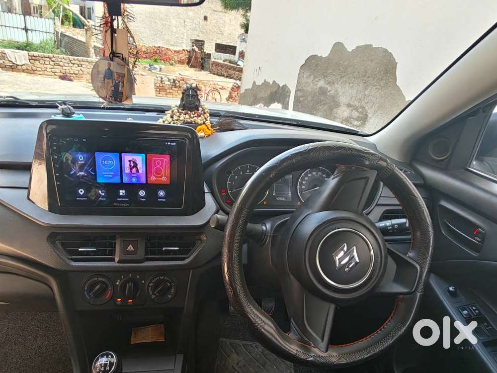 Maruti Suzuki Brezza 2024 Cng & Hybrids 42000 Km Driven