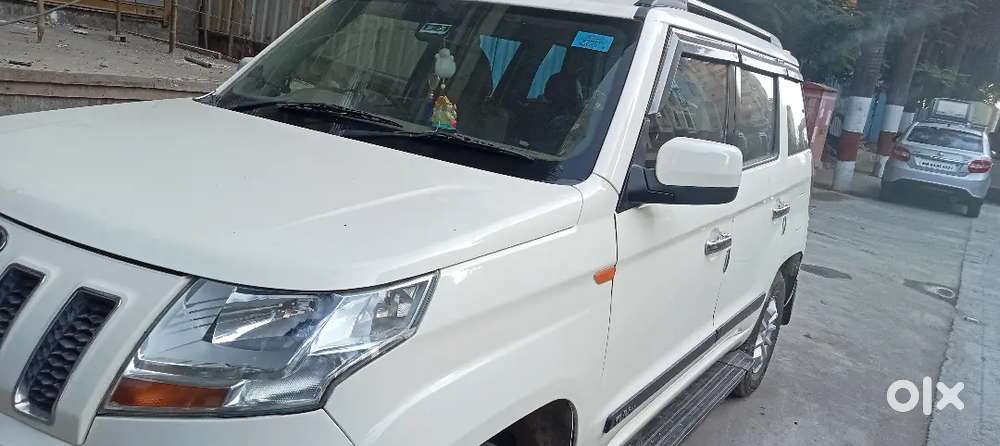 Mahindra Tuv 300 2017 Diesel 100000 Km Driven