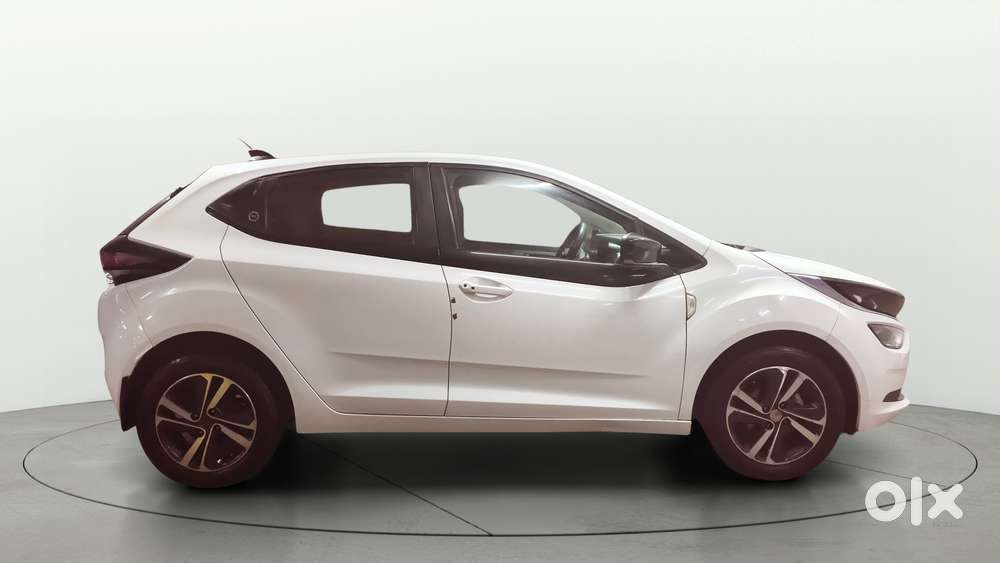 Tata Altroz Xz Plus (s) Icng, 2023, Cng & Hybrids