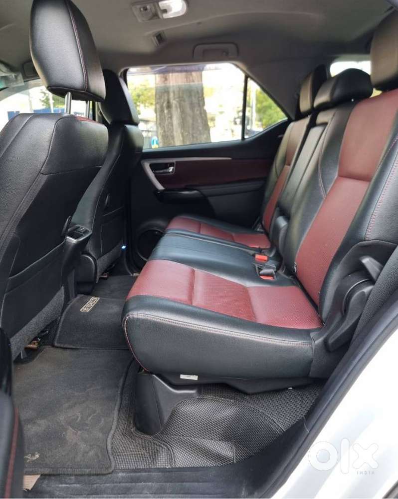 Toyota Innova Crysta