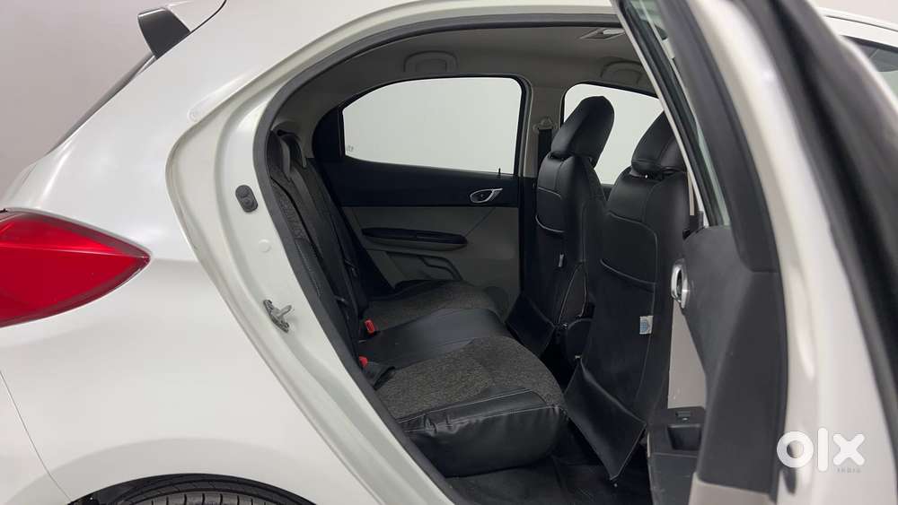 Tata Tiago Xz, 2016, Petrol