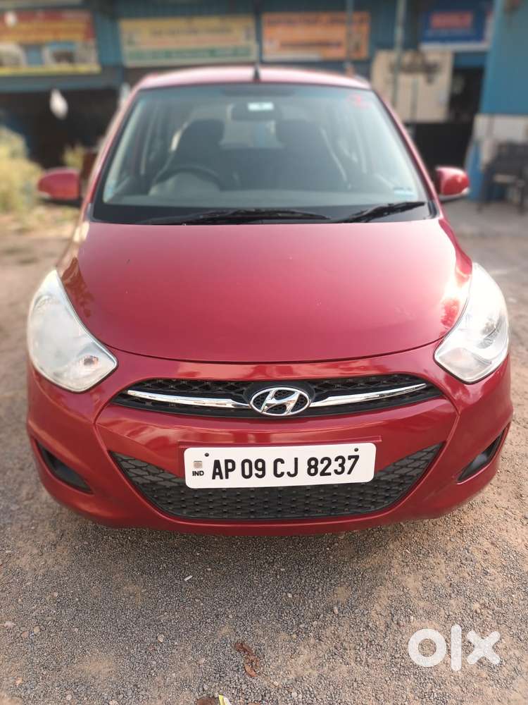 Hyundai I10 Sportz At, 2012, Petrol