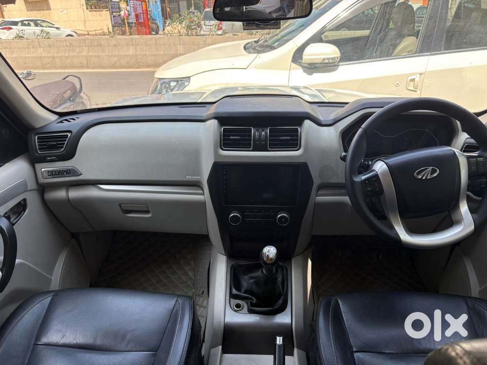 Mahindra Scorpio, 2017, Diesel