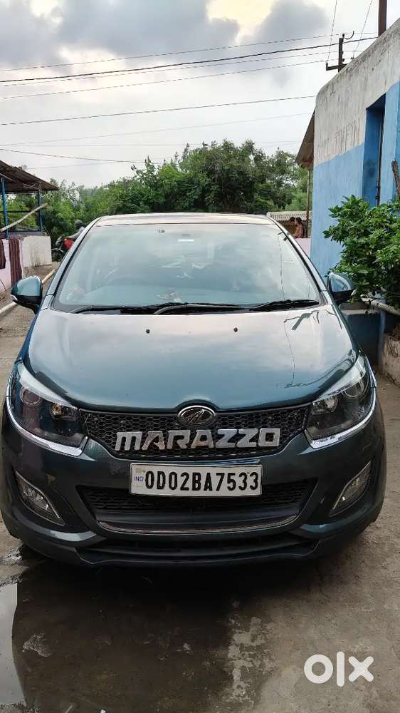 Mahindra Marazzo M6 7 Seater
