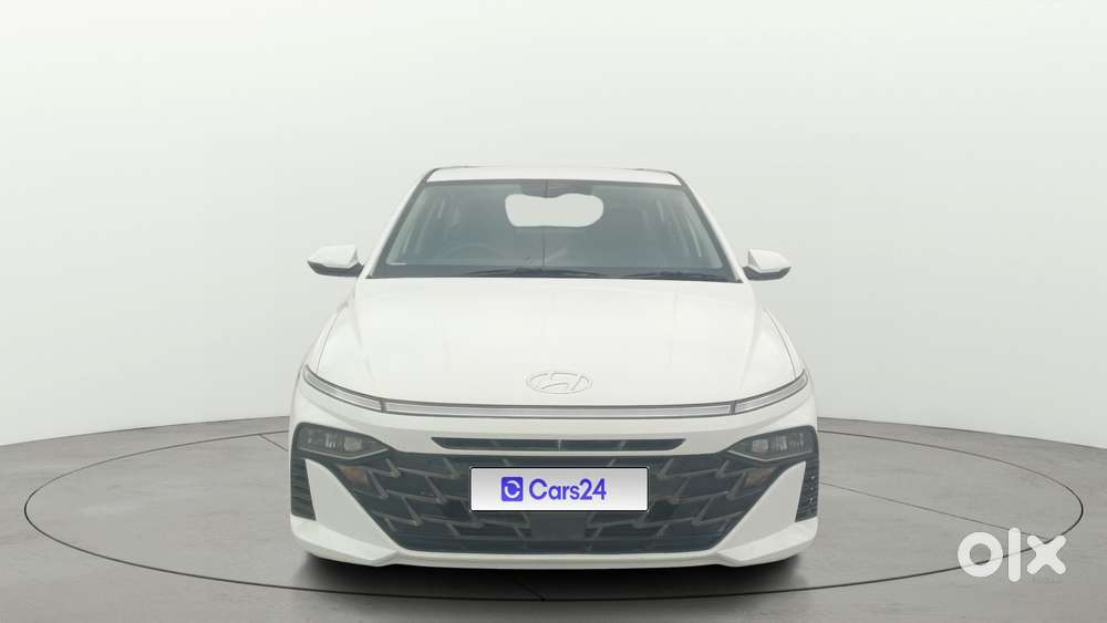 Hyundai Verna 1.5 Sx (o) Petrol Mt, 2023, Petrol