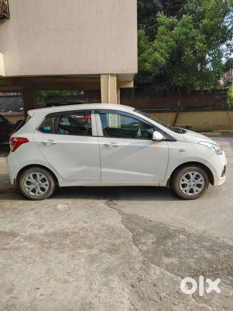 Grand I10 Magna, Petrol, 1st Owner, 2016 Model