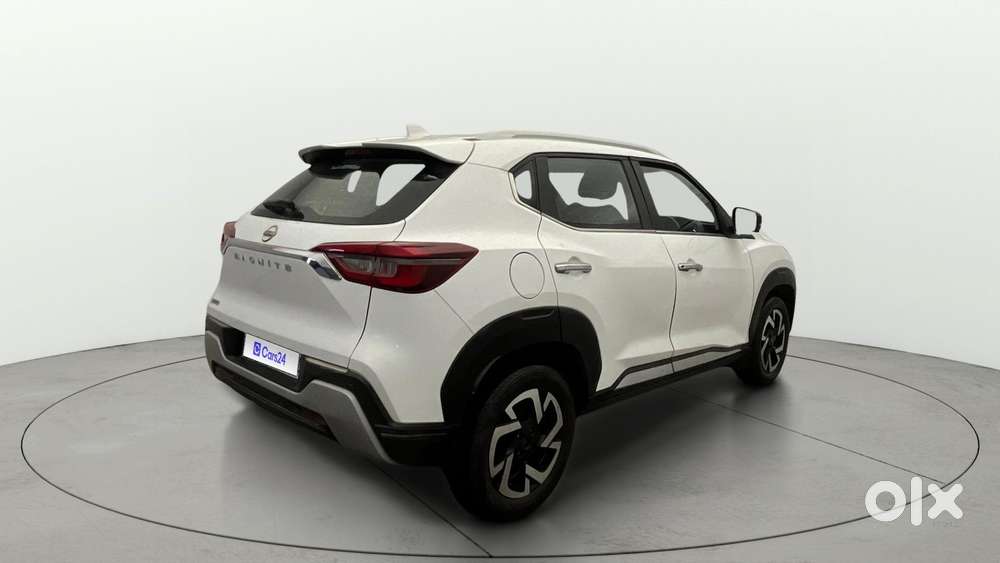Nissan Magnite 1.0 Xv Premium Turbo Cvt, 2023, Petrol
