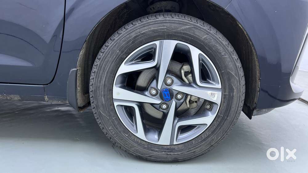 Hyundai Aura 1.2 Sx Cng, 2024, Cng & Hybrids