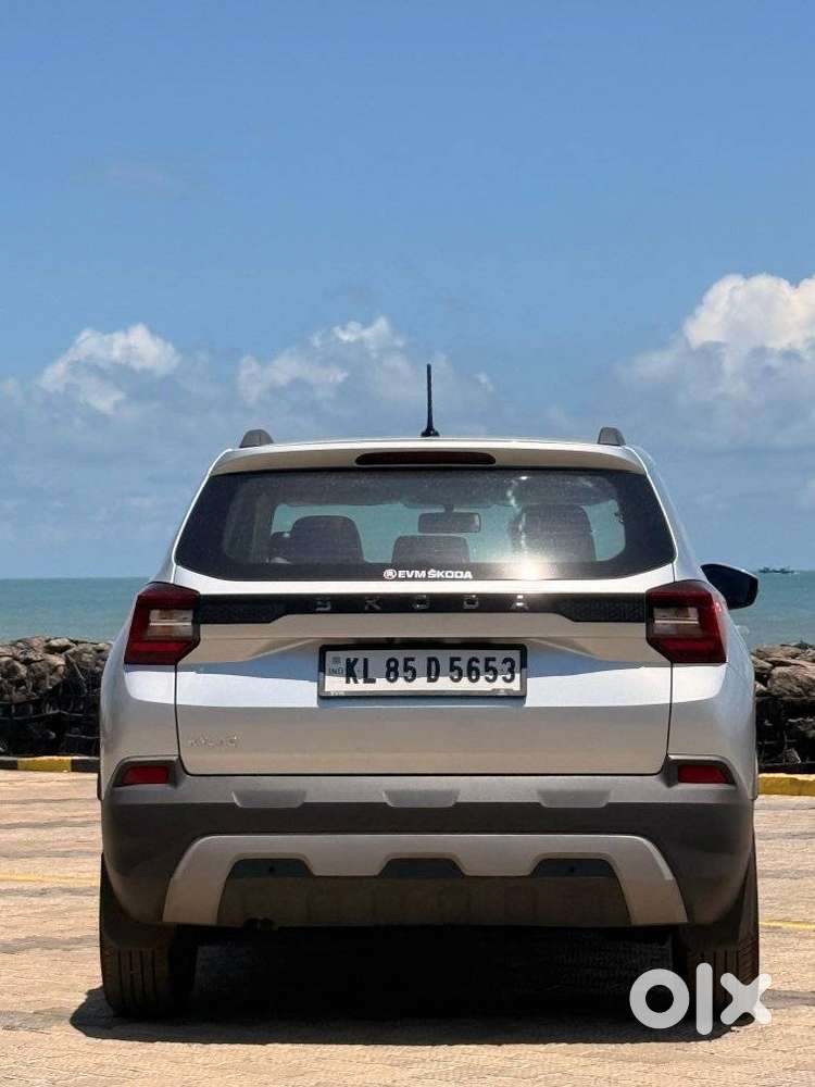 Skoda Kylaq Signature At, 2025, Petrol