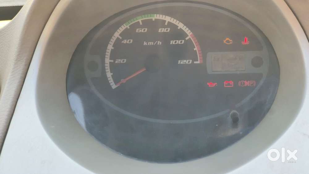 Tata Nano, 2012, Petrol