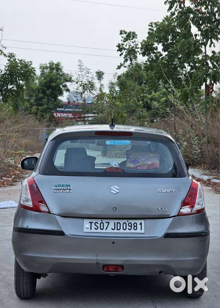 Maruti Suzuki Swift 2011-2014 Vxi, 2013, Petrol