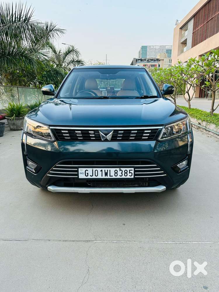 Mahindra Xuv300 W8 Option Diesel, 2023, Diesel
