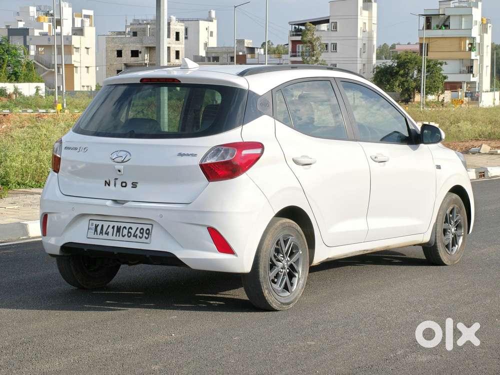 Hyundai Grand I10 Nios Amt Sportz, 2020, Petrol