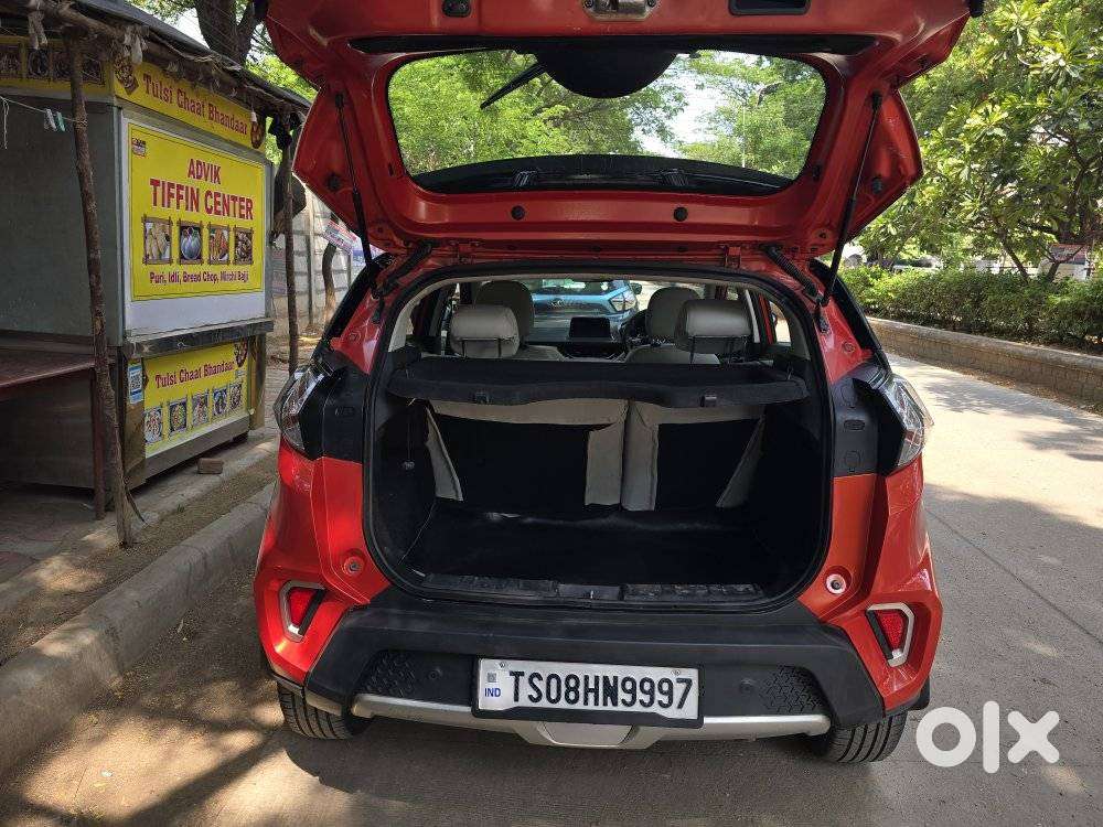 Tata Nexon 1.2 Revotron Xz Plus Dual Tone Roof (s), 2021, Petrol