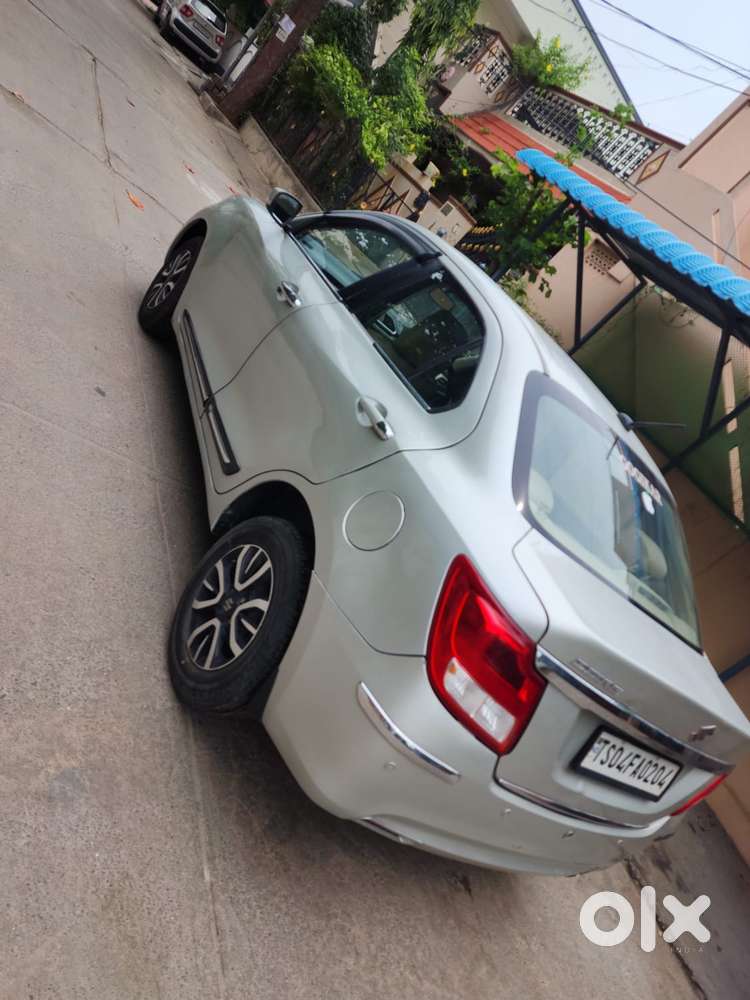 Maruti Suzuki Swift Dzire 1.3 Vxi, 2020, Petrol