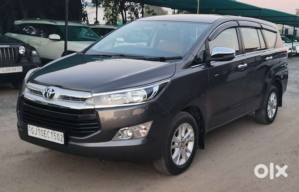 Toyota Innova Crysta 2.4 G Mt, 2017, Diesel