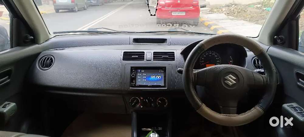 Maruti Suzuki Swift Vxi 2010 Petrol