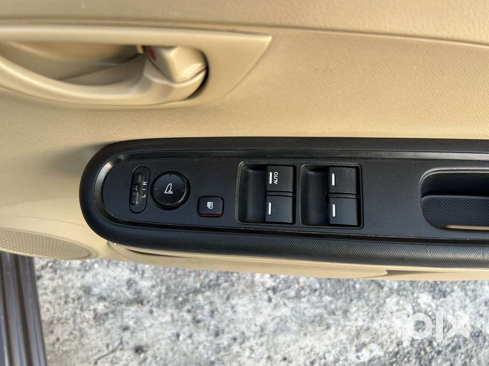 Honda Mobilio S I-vtec, 2015, Petrol