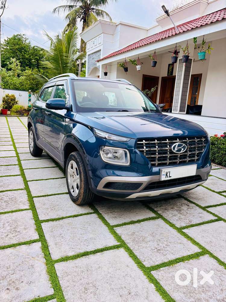 Hyundai Venue S Mt 1.2 Kappa, 2022, Petrol