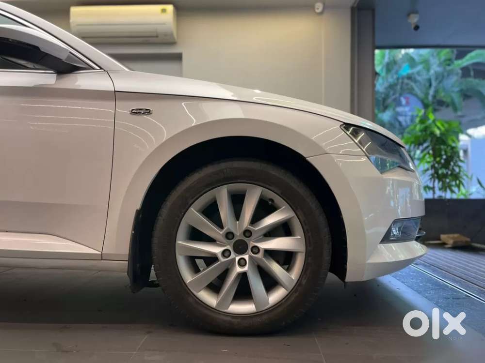 Skoda Superb 2.0 L&k Tsi At, 2017, Petrol