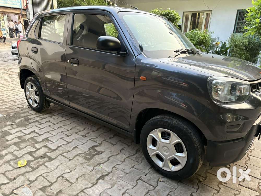 Maruti Suzuki S-presso Vxi Opt, 2022, Petrol