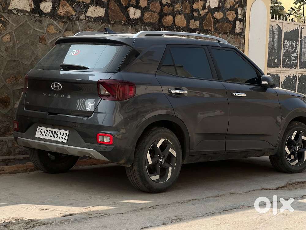 Hyundai Venue Diesel 2021