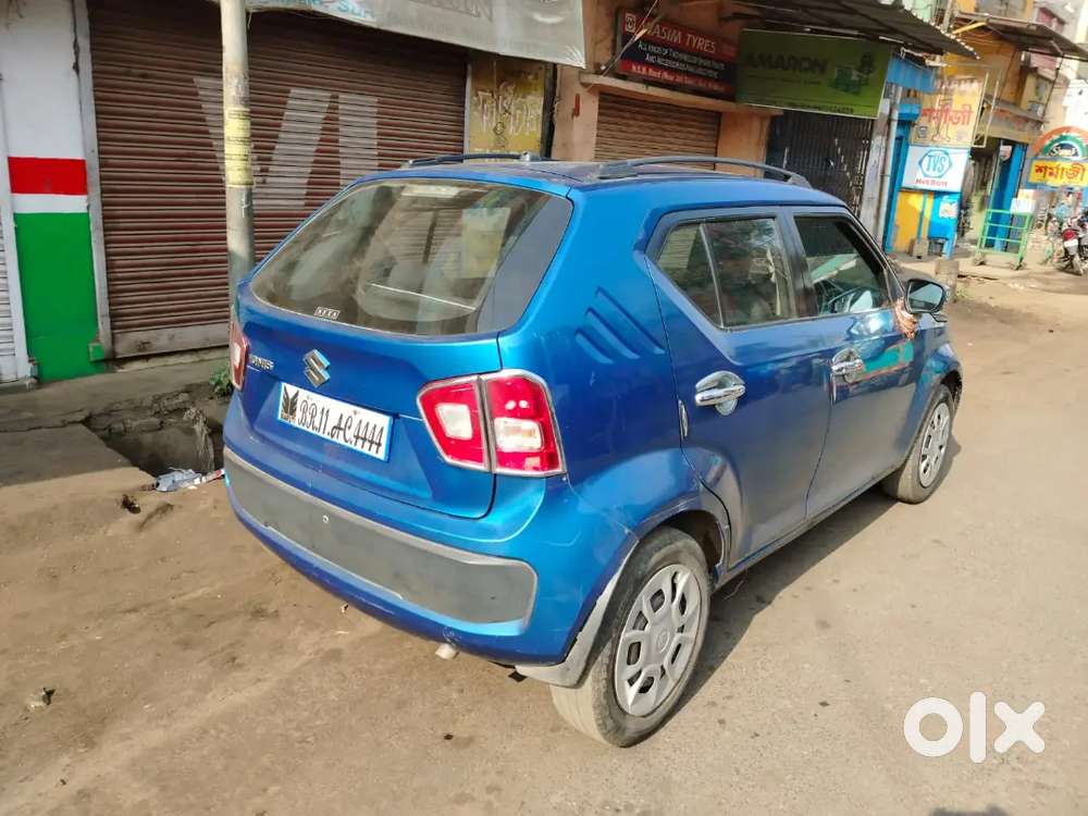 Single Handed Maruti Car