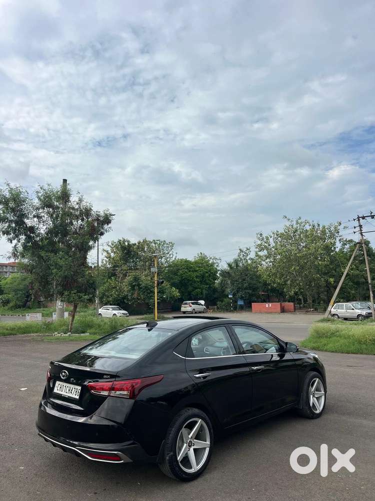 Hyundai Verna 1.5 Sx (o) Diesel Mt, 2022, Diesel