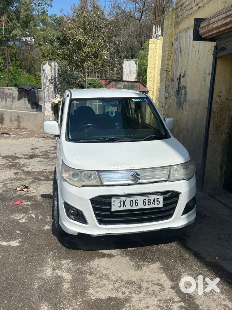 Maruti Suzuki Wagon R Stingray 2014 Petrol Well Maintained