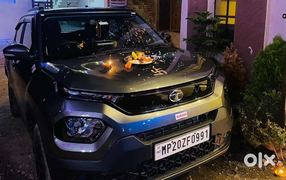 Tata Punch 2023 Petrol 32000 Km Driven
