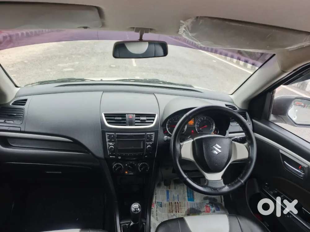 Maruti Suzuki Swift Vxi 2016