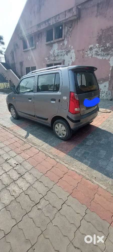 Well-maintained Dec. 2015 Maruti Suzuki Wagon R 1.0 Cng