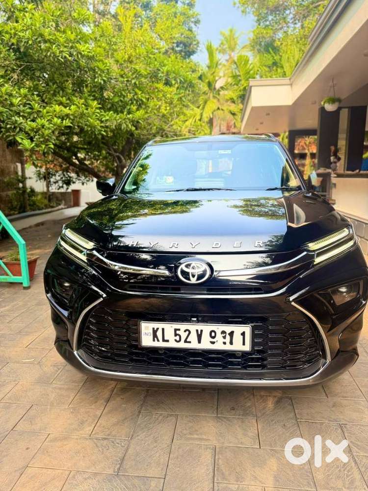 Toyota Urban Cruiser Hyryder 1.5 V Neo Drive At, 2025, Petrol