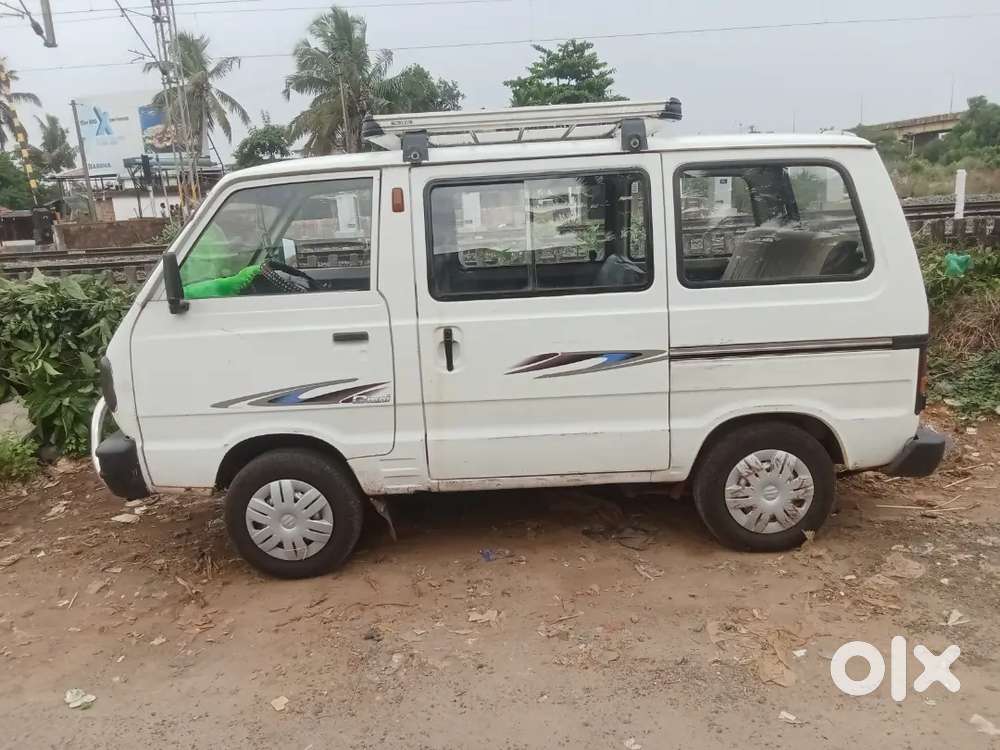 Maruti Suzuki Omni 2005