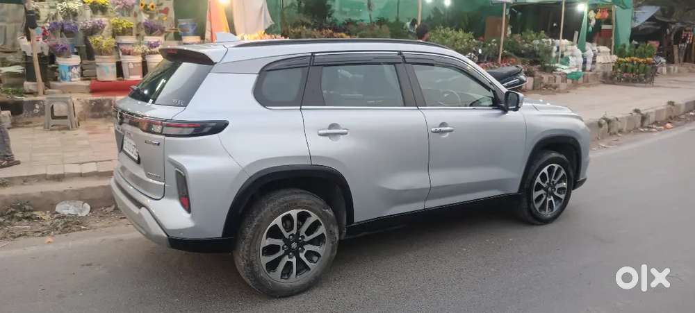 Maruti Suzuki Grand Vitara 2023 Cng & Hybrids Well Maintained