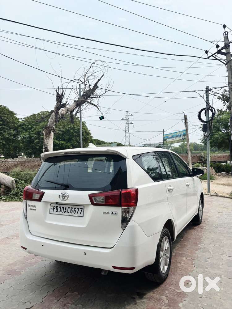Toyota Innova Crysta 2.4 G Plus Mt, 2018, Diesel