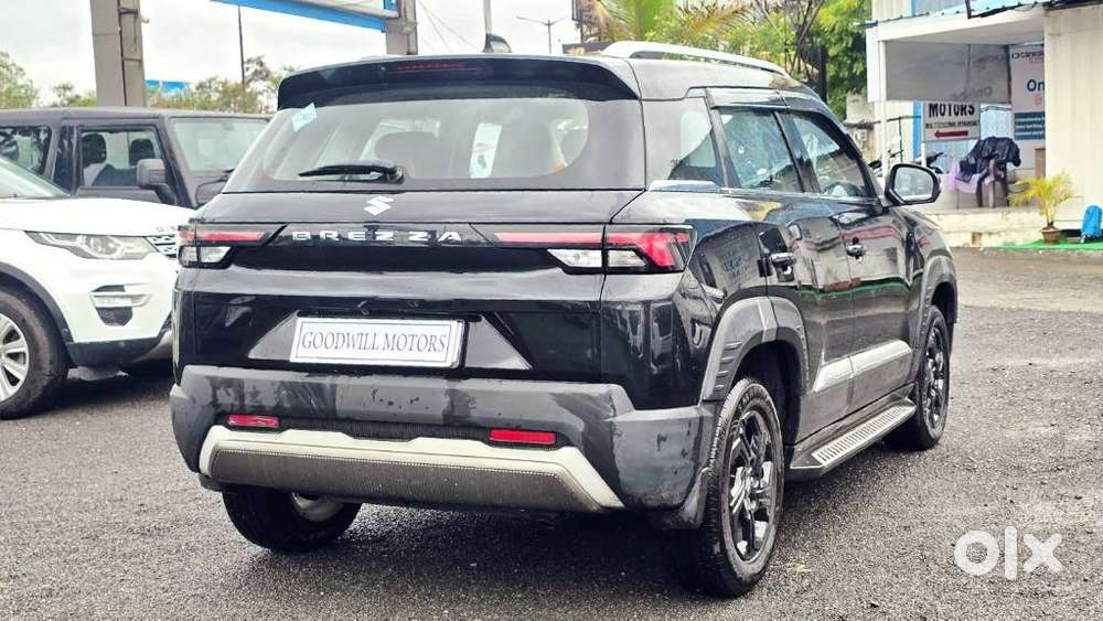Maruti Suzuki Brezza 1.5 Zxi Cng, 2025, Cng & Hybrids