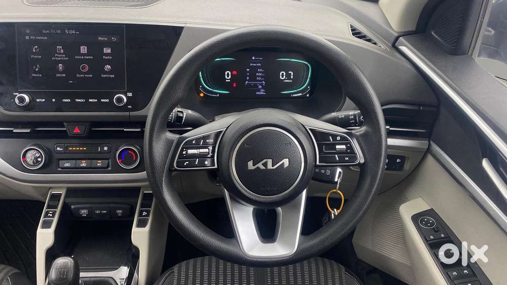 Kia Carens 1.5 Prestige 7 Str, 2023, Petrol