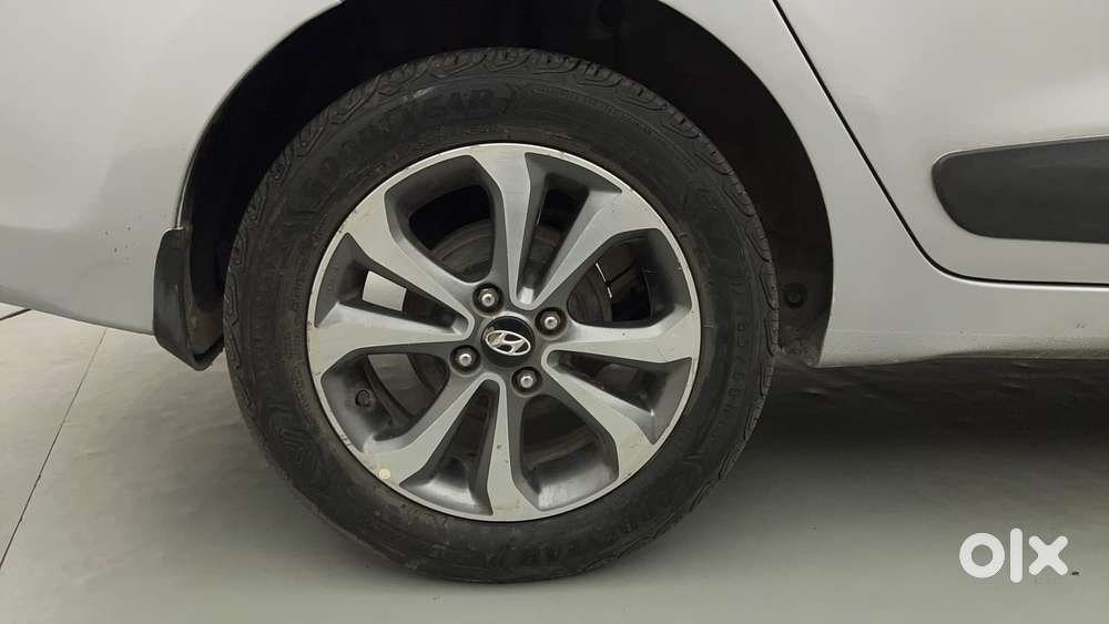 Hyundai Xcent [2017-2020] 1.2 Sx At (o), 2014, Petrol