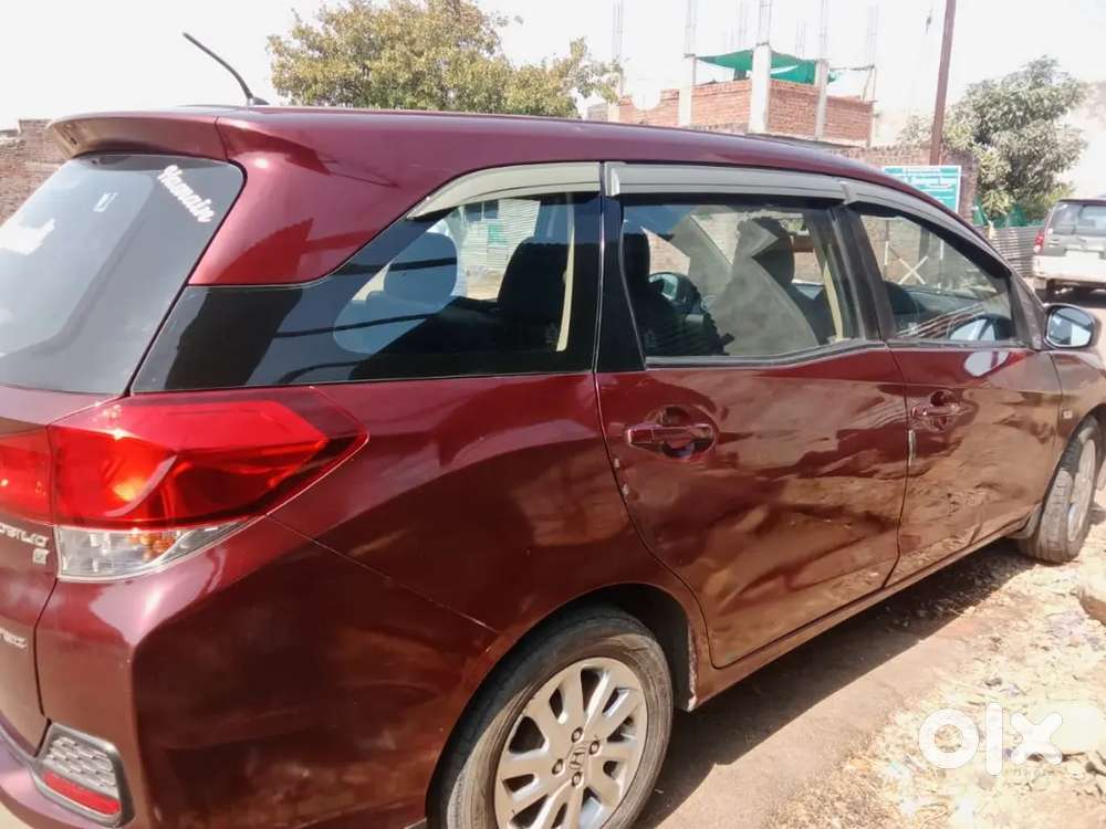 Honda Mobilio 2015 Diesel 90000 Km Driven