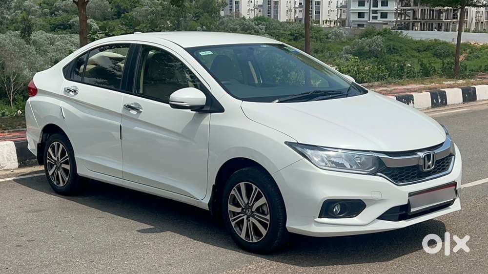 Honda City 2022 Petrol Showroom Condition