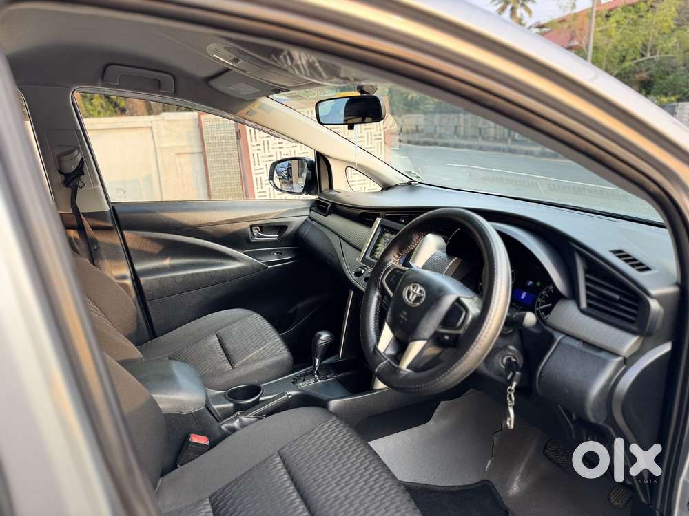 Toyota Innova Crysta 2.8 Gx At 7 Str, 2017, Diesel