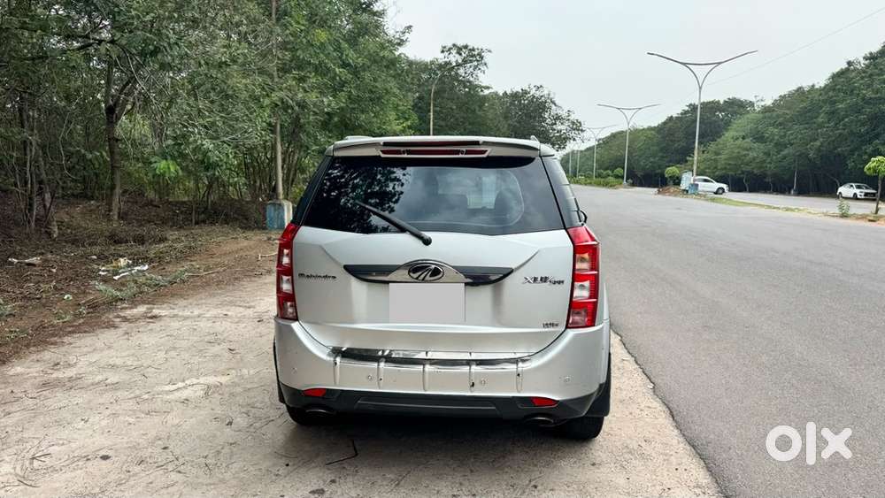 Mahindra Xuv500 W6 2018 Diesel 99300 Km Driven