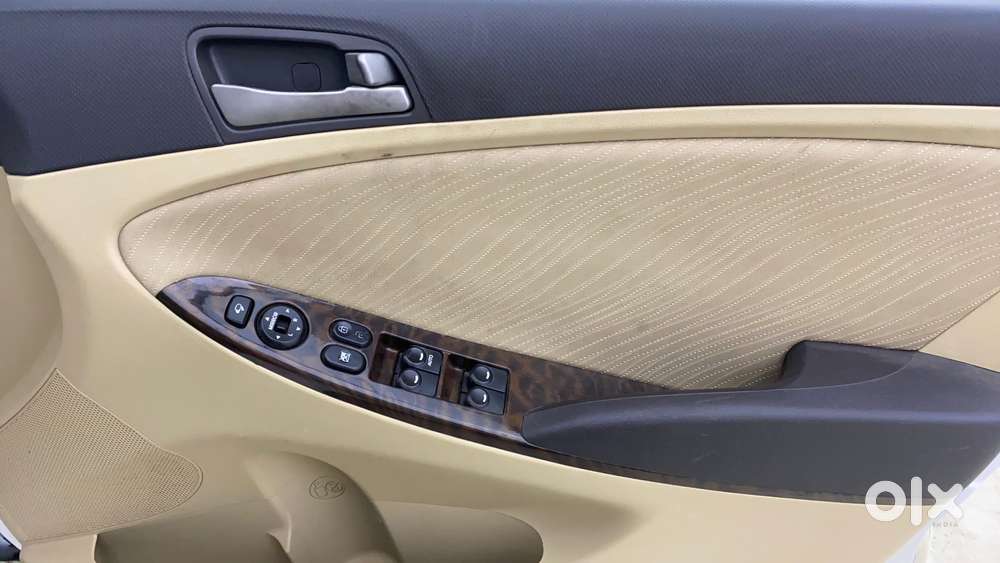 Hyundai Verna 1.6 Sx Plus Vtvt At, 2016, Petrol