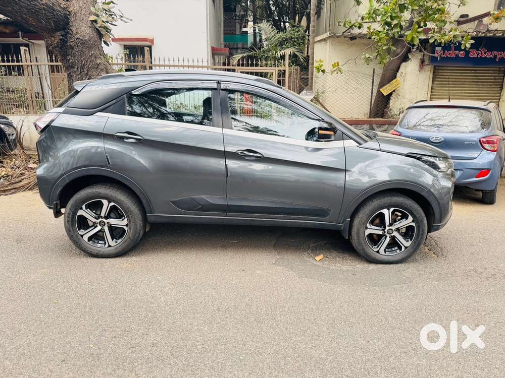 Tata Nexon 2022 Xz Pertol Manual Well Maintained