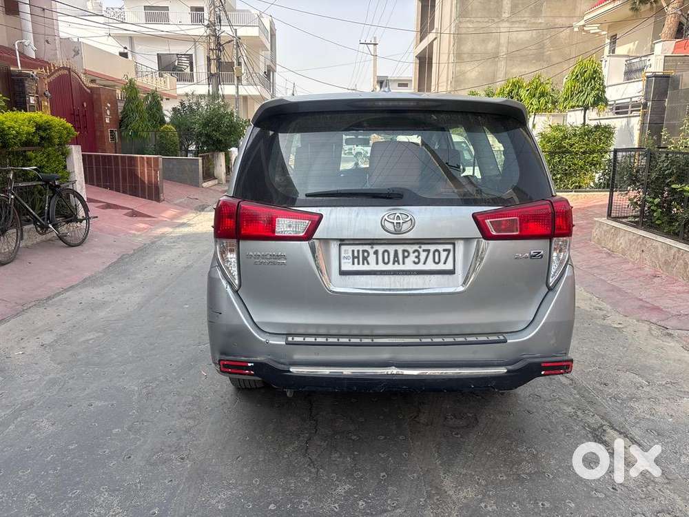 Toyota Innova Crysta 2022 Diesel 65000 Km Driven